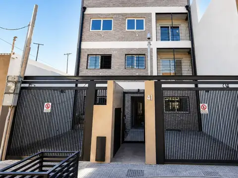 OPORTUNIDAD DPTO 3 AMB A ESTRENAR CON TERRAZA PRIVADA RAMOS MEJIA ESCUCHA OFERTAS