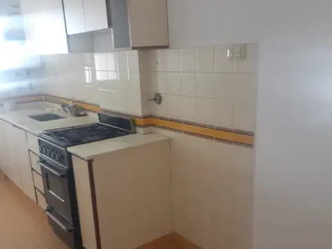 Departamento en Alquiler en Centro, $ 400.000