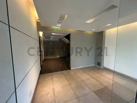 Caamaño 1100, Piso 1