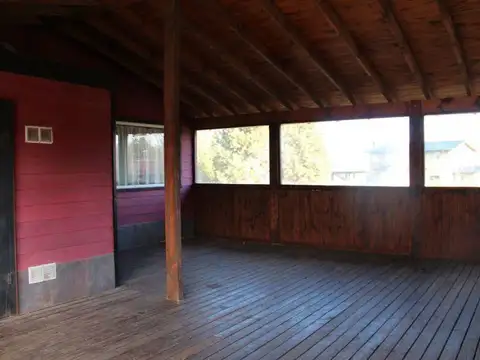 Casa 4 ambientes con 3 baños
