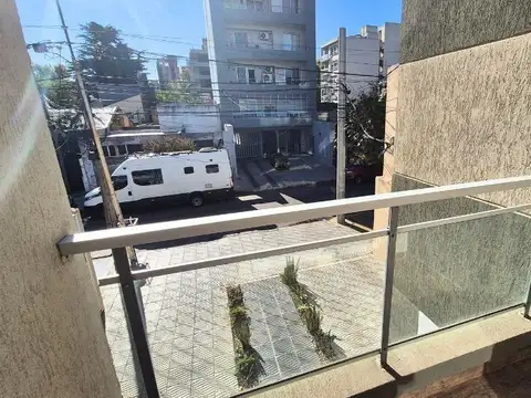 Departamento en Alquiler en Villa Saenz Peña, $ 650.000