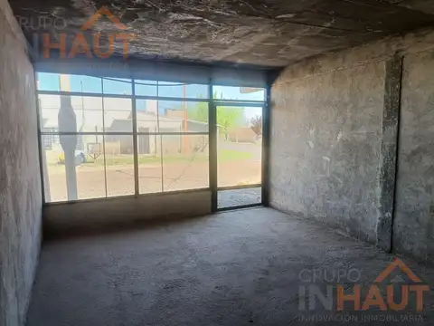 local cerros azules y fernandez oro