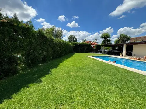 Casa en Venta de 4 dormitorios