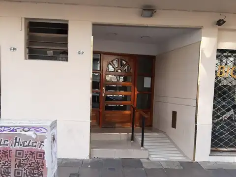 DOS AMBIENTES AL FRENTE CON BALCON PLENO PALERMO