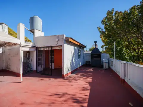 Depto Tipo Casa en Venta de 4 ambientes