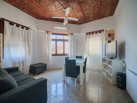 Depto Tipo Casa en Venta de 3 dormitorios