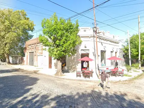 Nuevas York esq. Concordia