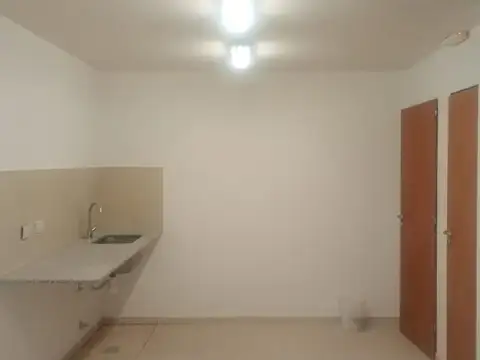 Local en Venta 70 años