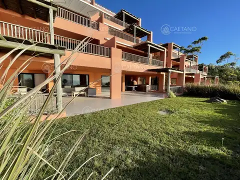 Departamento en Venta de 6 ambientes