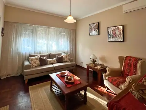 Venta Chalet En Perito Moreno 1010-los Polvorines Buenos Aires