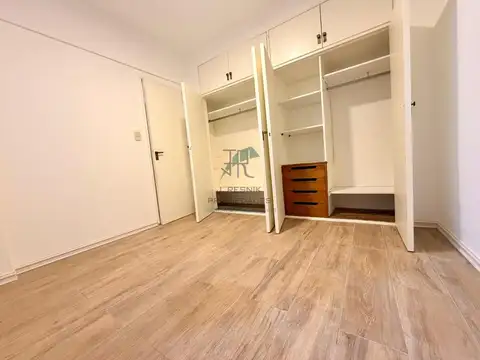 Departamento en Venta en Villa del Parque, USD 82.000