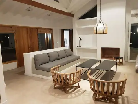 IMPONENTE CASA "NUEVA" EN LA COLINA GOLF&POLO - 5 AMB + DEP.