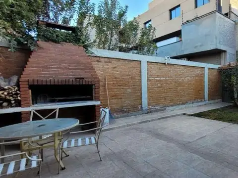 VENTA CASA EN JARDINES DE ESTRADA. DORREGO