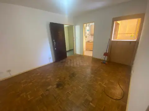 AV DE LOS CORRALES 6700, Piso 2