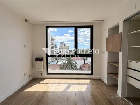 Venta departamento 2 ambientes Moron centro (2°F)