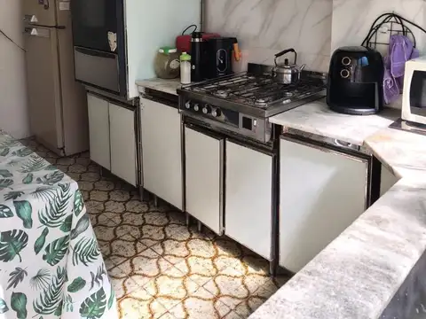 Depto Tipo Casa 3 ambientes con 2 baños
