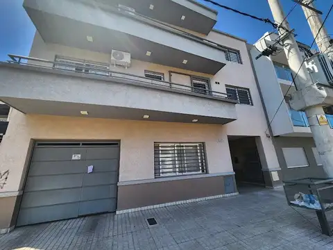 Departamento 2 amb. amplios