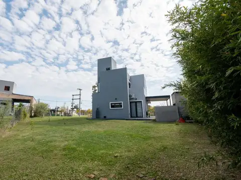 VENTA CASA 3 DORMITORIOS LOMAS DE SAN JOSÉ