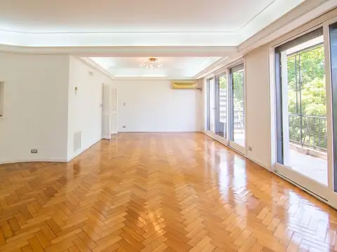 Departamento en Venta de 5 ambientes