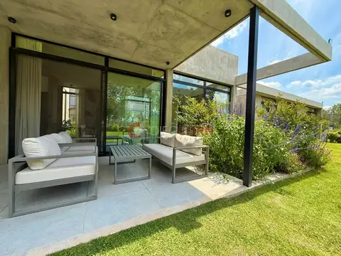 Santa Irene, Comarcas De Lujan 100