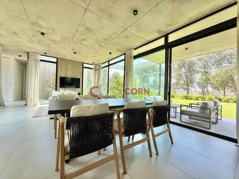 Santa Irene, Comarcas De Lujan 100