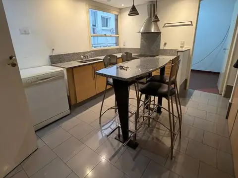 Departamento en Alquiler con 1 cocheras