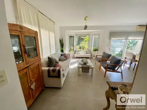 Casa en Alquiler de 4 dormitorios