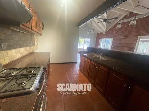 Venta de Casa en Echeverria Del Lago