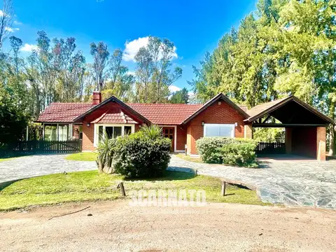 Venta de Casa en Echeverria Del Lago