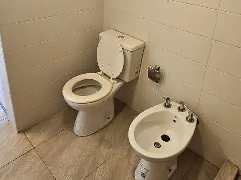 Departamento en Alquiler en Lomas de Zamora, $ 640.000