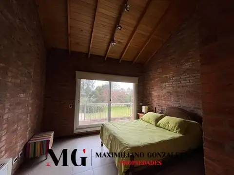 Casa en Venta con 7 cocheras