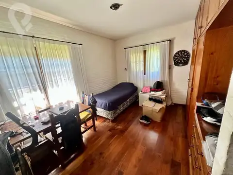Casa en Alquiler de 4 dormitorios