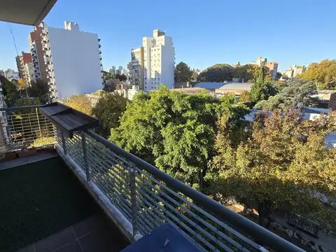 Venta departamento 1 dormitorio Echesortu. Apto crédito.