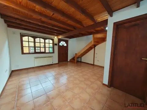 Departamento en Alquiler con 1 cocheras