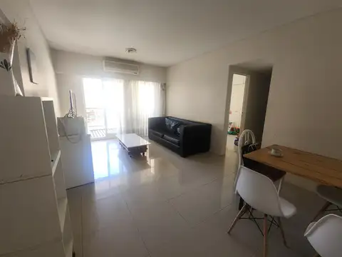 Azucena Maizani al 300