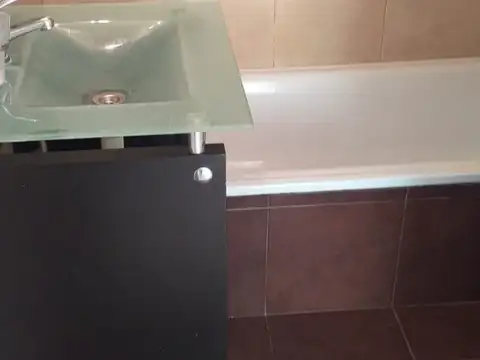 Depto Tipo Casa en Alquiler de 1 dormitorio