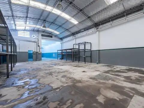 Vta. Galpon y dep. de gran dimension - Avellaneda