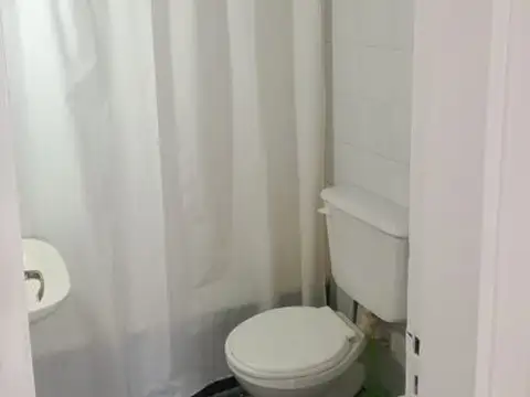 Venta departamento 2 ambientes en Miramar. Edificio Fernicola