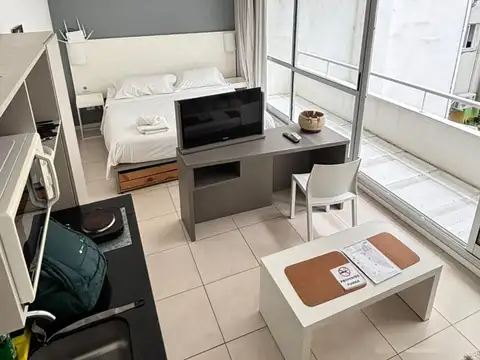 Monoambiente Venta Monserrat Balcón Equipado