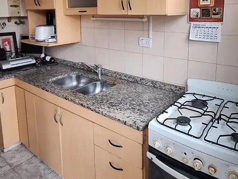 Depto Tipo Casa 3 ambientes con 1 baño