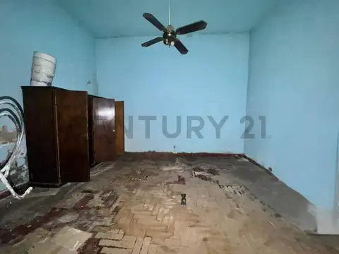 Charrua 3600, Piso 0