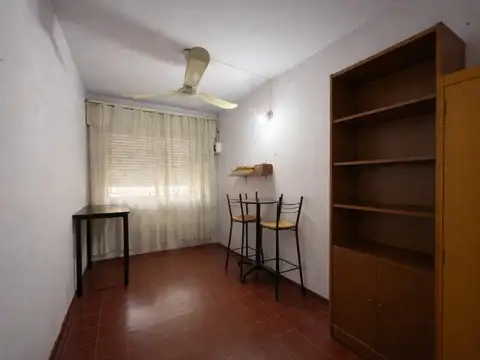 Casa de 4 ambientes en venta barrio Las Casitas