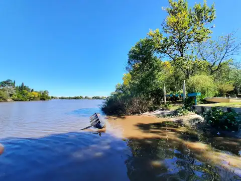 Terreno en  la Isla Libertad con 20 metros de costa propia.