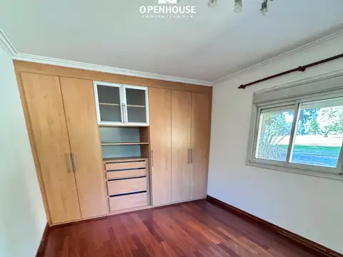 OPENHOUSE vende increible casa en Barrio Club de Campo, Guaymallén.