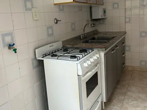 Departamento 2 ambientes con 1 baño