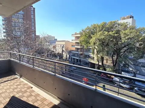 Venta Departamento como "a estrenar" en San Fernando 2 ambientes con cochera descubierta