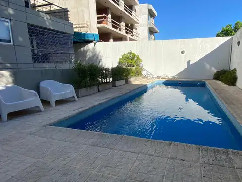 ALQUILER HERMOSO DPTO. 2 AMB. C/ COCHERA 