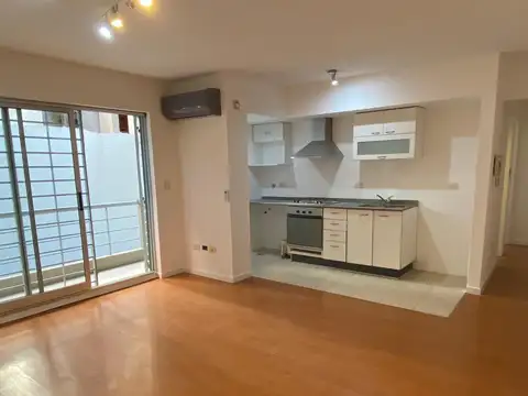 Departamento en Alquiler en Acassuso, $ 750.000