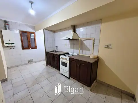 Departamento 5 ambientes con 2 baños