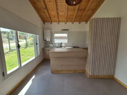 Casa 3 ambientes con 1 baño